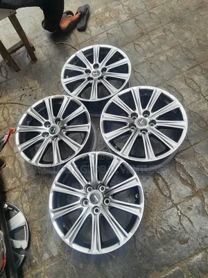 17 Rim for Is250l Es350l 330l