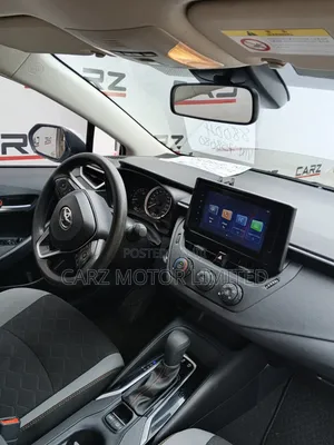 Toyota Corolla SE 2023 Silver