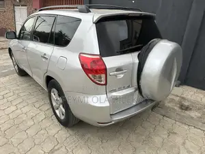 Toyota RAV4 Limited 2007 Silver
