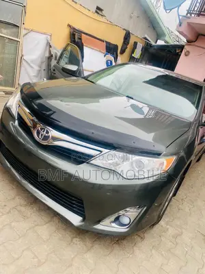 Toyota Camry 2012 Gray