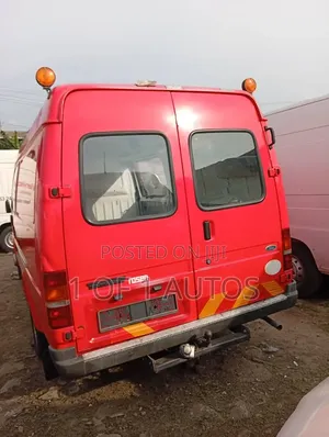 Ford Transit 2002 Red