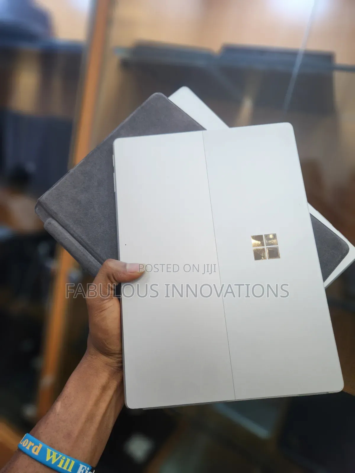 Laptop Microsoft Surface Pro 9 16GB Intel Core i5 SSD 256GB
