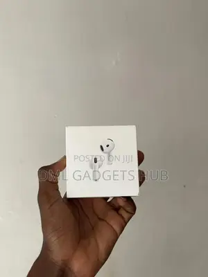 Brand New Airpods 4 Active Noise Cancellation