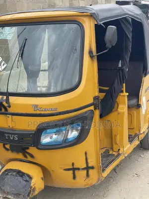 TVS Apache 180 RTR 2022 Yellow