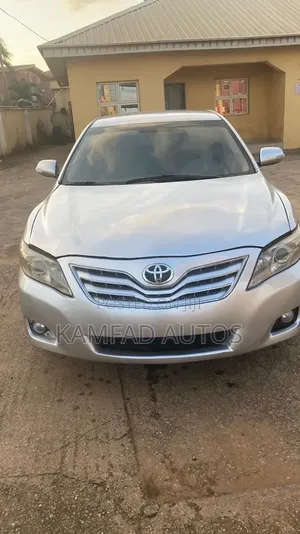 Toyota Camry 2008 Silver