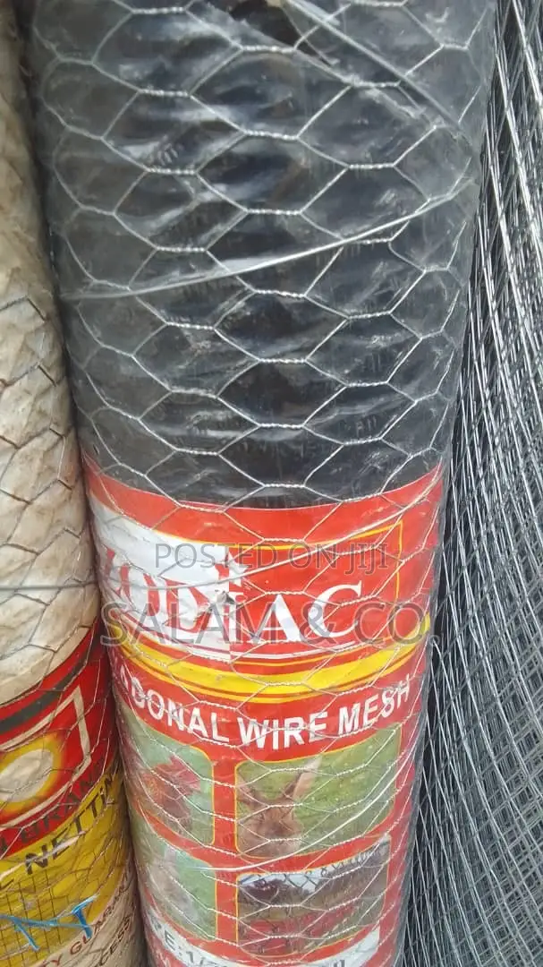 4ft X 150ft Deep Galvanized Hexagonal Wire Mesh / Chicken Net
