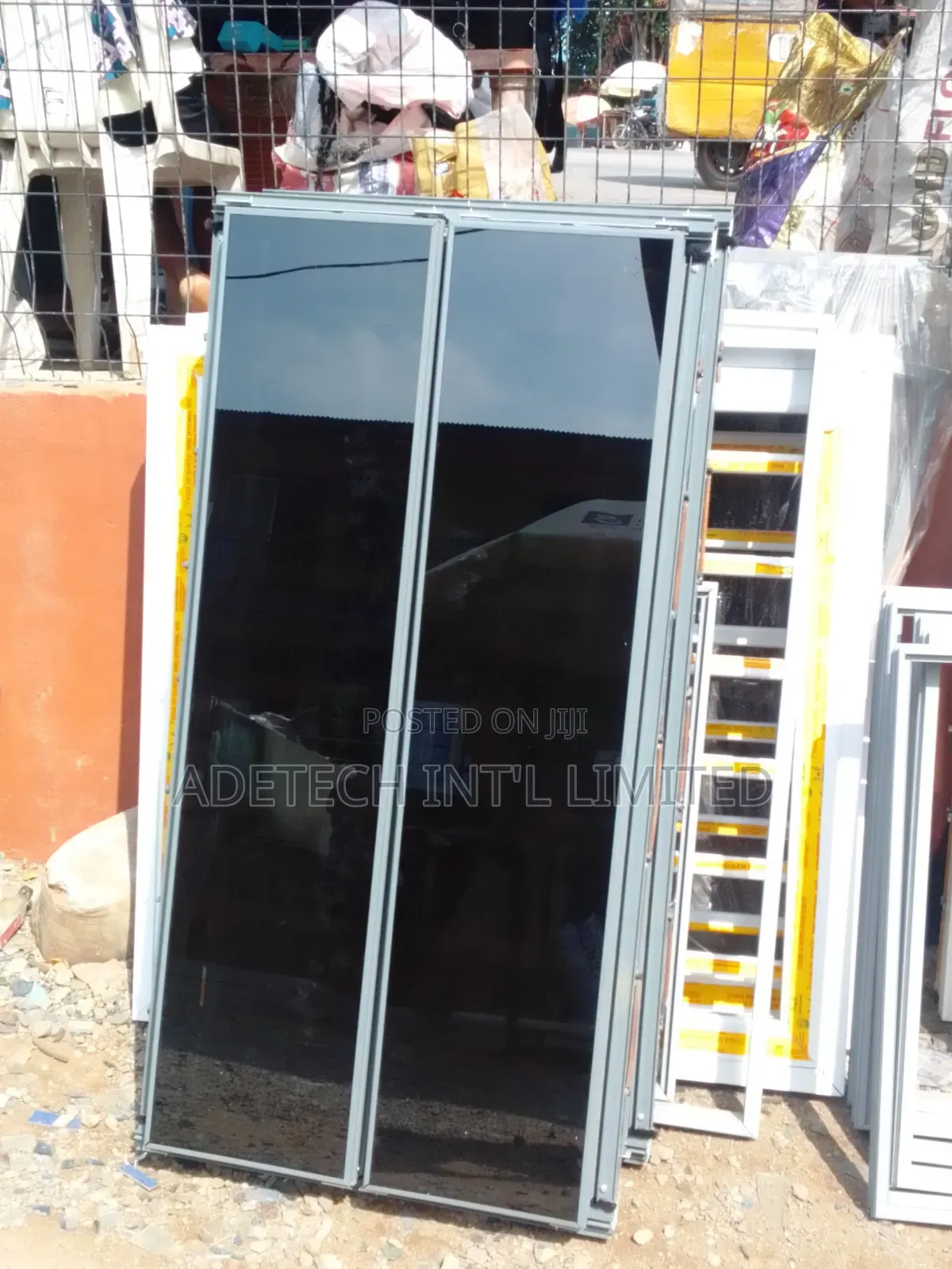 Top-Notch Aluminium Frameless Transom Window