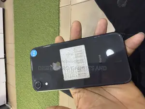 Apple iPhone XR 64 GB Black