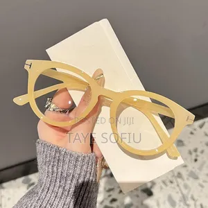 Quality Eyeglasses (Frame + Lens)