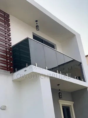 Frameless Glass Balcony