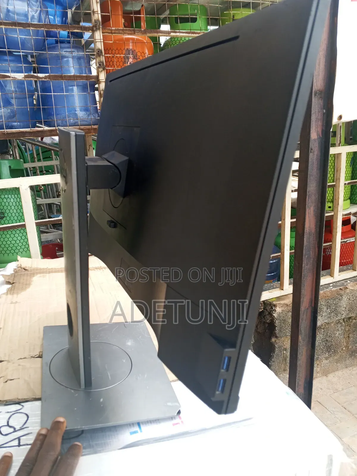 Dell Monitor Big Screen