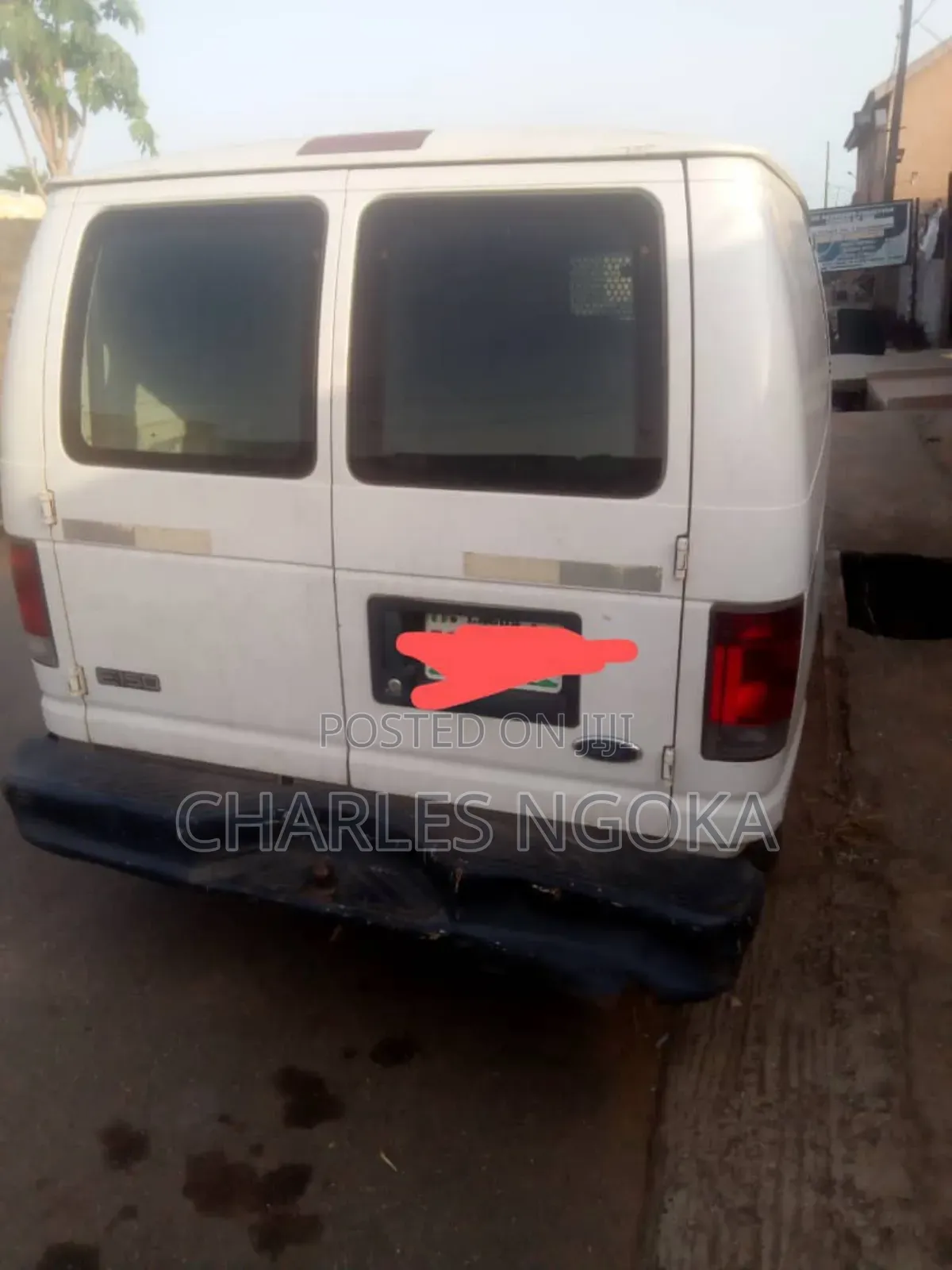 Ford E250 2006 White