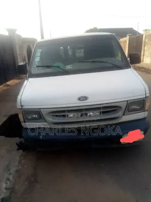 Ford E250 2006 White