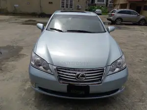 Lexus ES 2010 Blue
