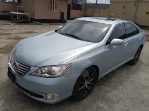 Lexus ES 2010 Blue