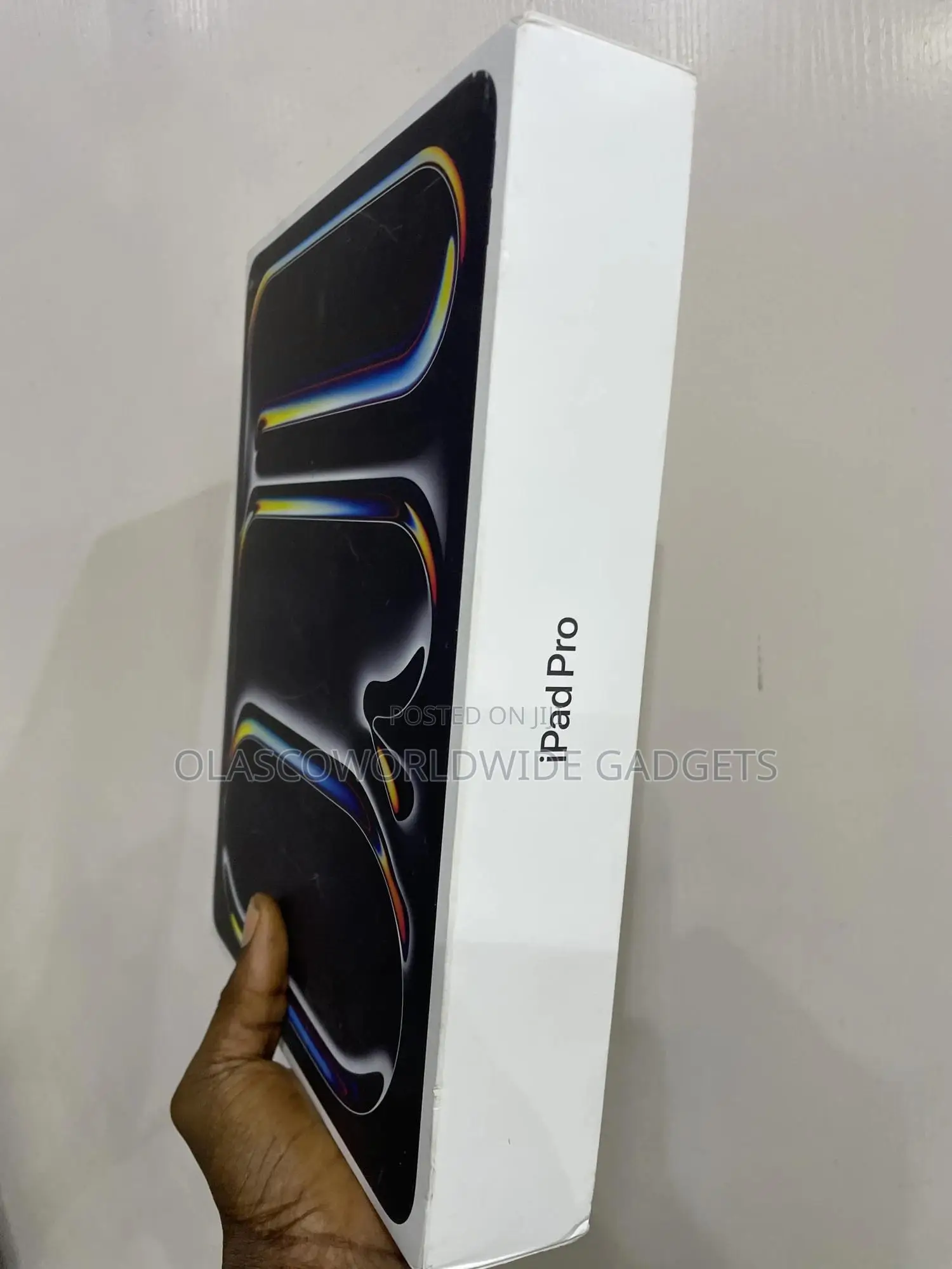 New Apple iPad Pro 13 (2025) 256 GB Gray
