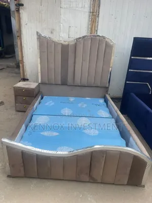 Executive 4 and Half by 6 Bedframe With 1 Bedside Drawer