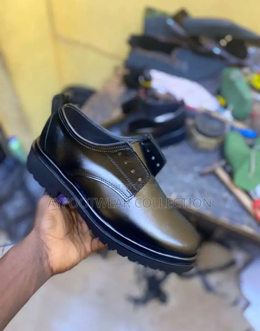 Ayfootwear Collection
