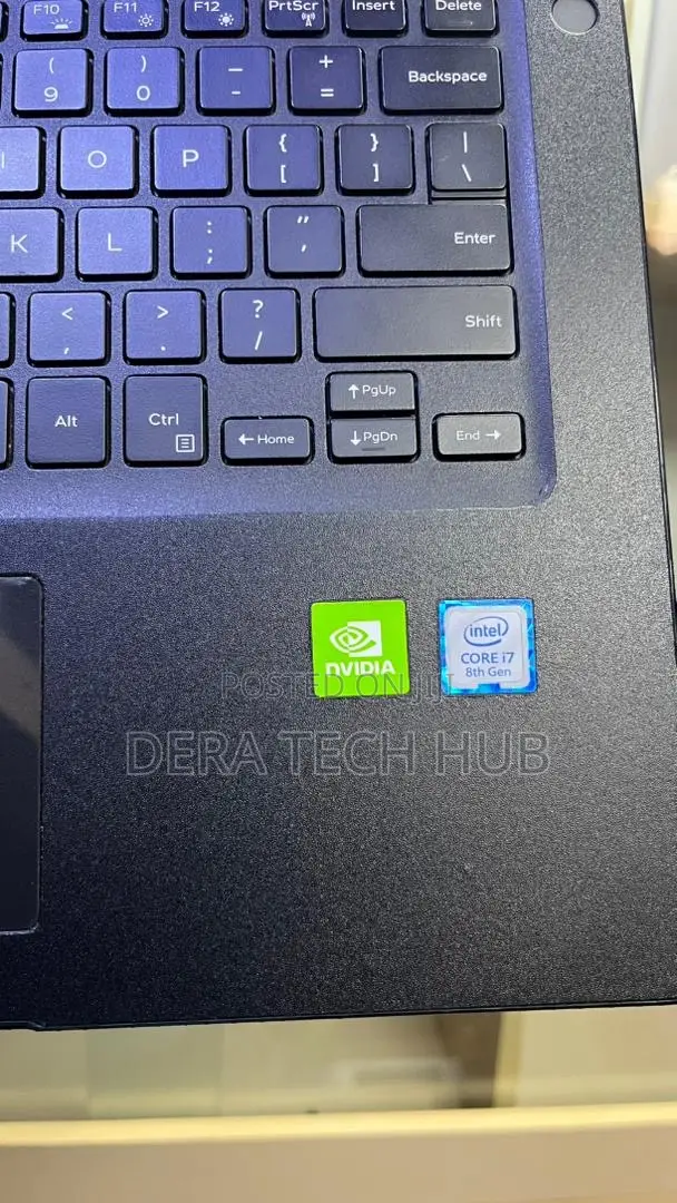 Laptop Dell Latitude 3400 8GB Intel Core i7 SSD 256GB