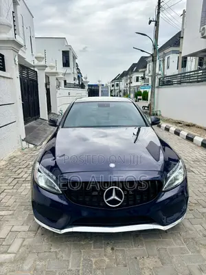 Mercedes-Benz C300 Base 4Matic Sedan AWD (2.0L 4cyl 7A) 2017 Blue
