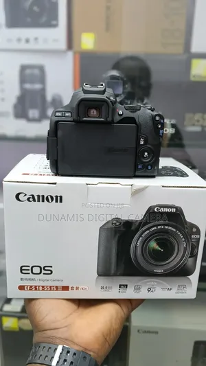 Canon Eos 250d With 18-55mm Lens