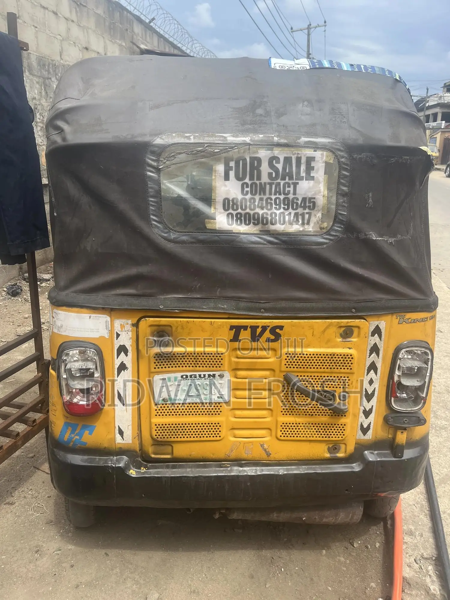 TVS King Cargo 2023 Yellow