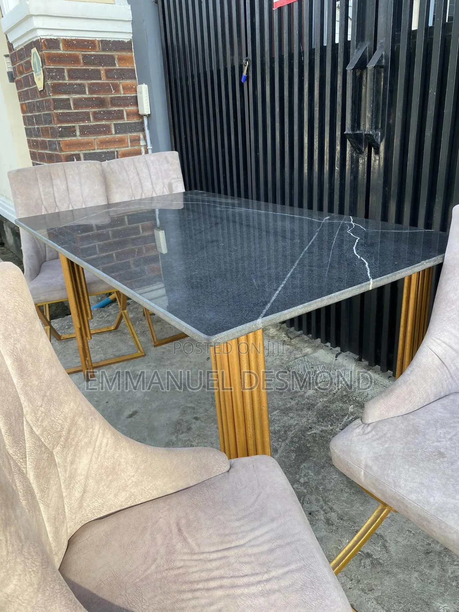 Big Marble Dining Table 4seater