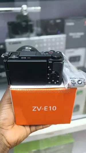 Sony Zv-E10