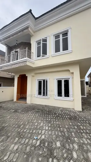 5bdrm Duplex in Ikota Estate for rent