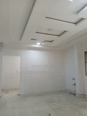 Mini Flat in Osapa london for rent