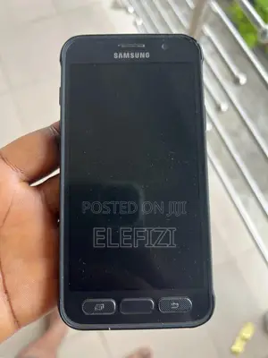 Samsung Galaxy S7 active 32 GB Black