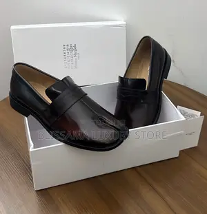 Maison Margiela Tabi Premium Luxury Quality Loafers Shoes