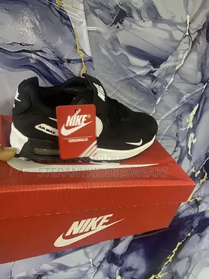 Turkey Nike Kids Sneaker