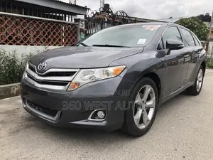 Toyota Venza XLE 2015 Gray