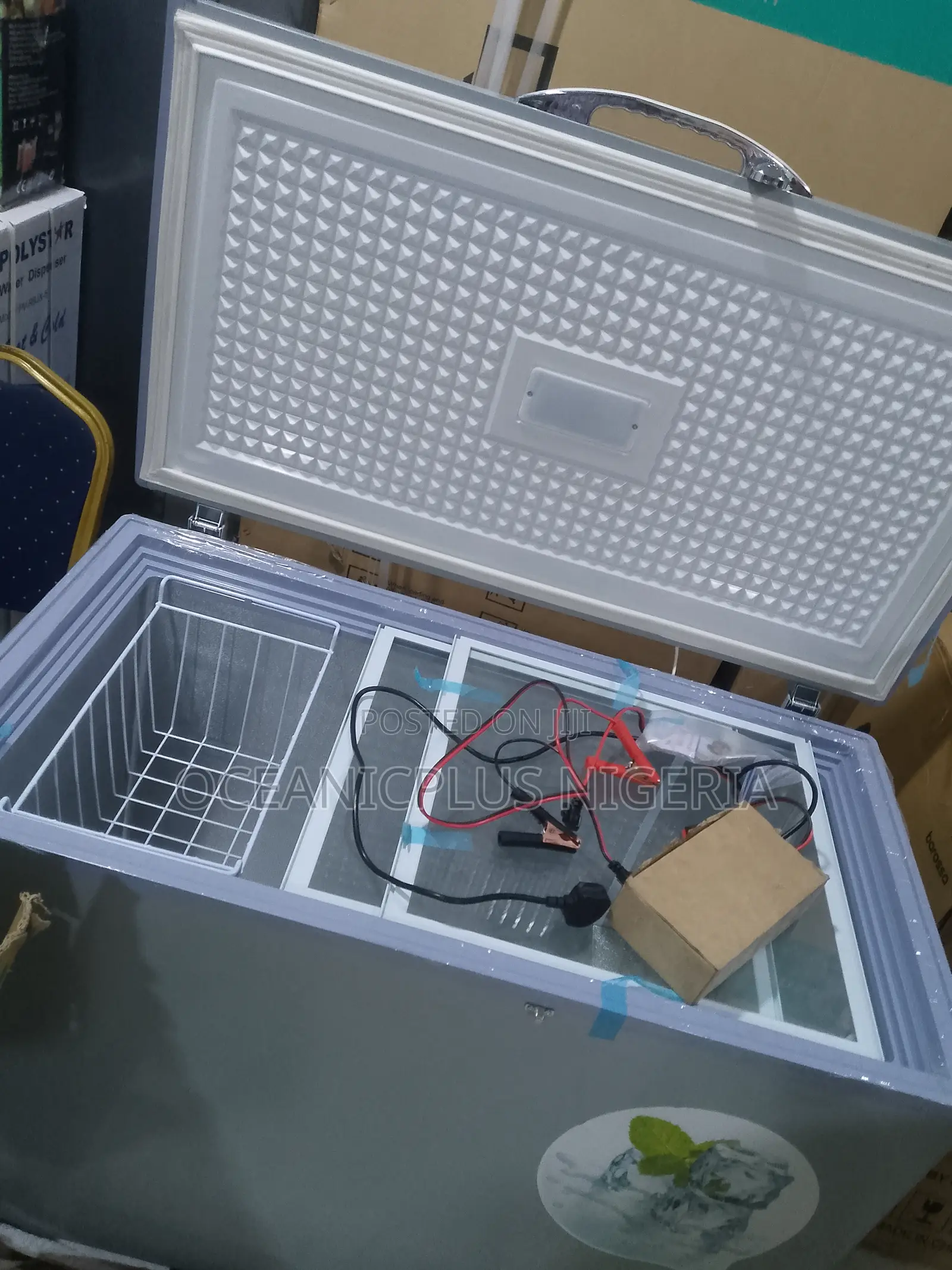 Bona 318l Solar Chest Freezer Powerful Cooling Performance