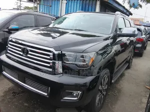 Toyota Sequoia Limited 4dr SUV 4WD (5.7L 8cyl 6A) 2010 Black