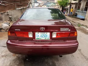 Toyota Camry CE 4dr Sedan (2.2L 4cyl 5M) 2001 Red