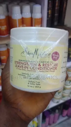 Sheamoisture Stratening and Restore Shampoo
