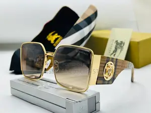 Burberry Trendy Designer Glasses – Unisex, Stylish High Quality