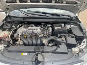 Toyota Corolla LE 2020 Silver