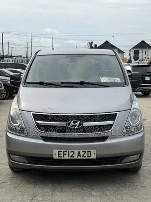 Hyundai i30 2012 Silver