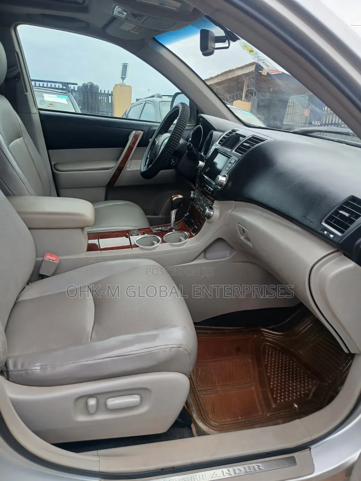 Toyota Highlander 2011 Silver