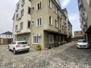 2bdrm Apartment in Tyndale Mews, Osapa london for rent