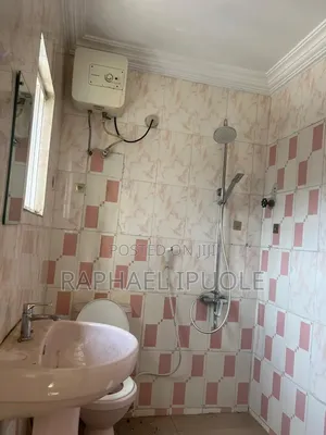 3bdrm Apartment in Adeniyi Jones for rent