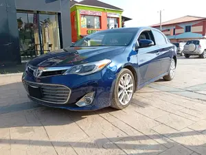 Toyota Avalon 2013 Blue