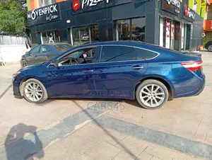 Toyota Avalon 2013 Blue