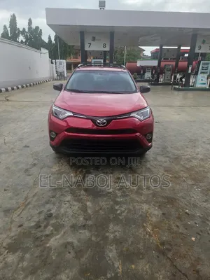 Toyota RAV4 LE FWD (2.5L 4cyl 6A) 2016 Red