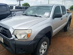 Toyota Tacoma Double Cab 4x2 2.7L 4-Cyl. 4-Speed Automatic 2013 Silver