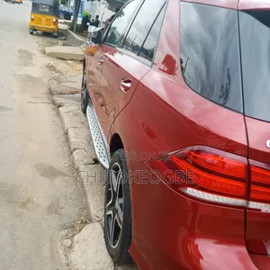 Mercedes-Benz GLE-Class 2017 Red
