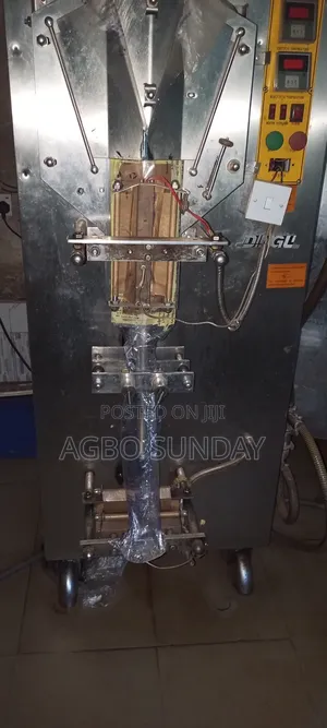 Satchet Water Machine